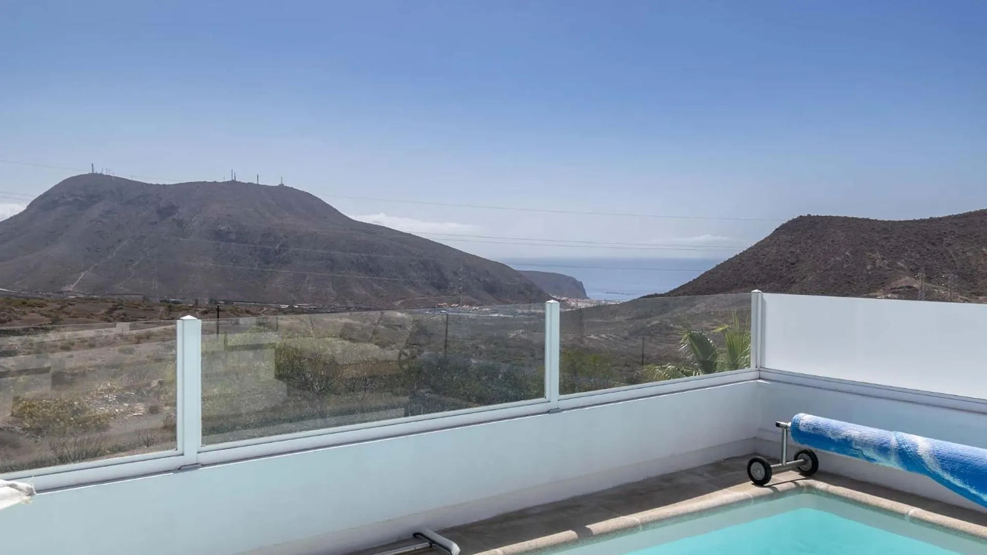 Villa Salome With Private Heated Pool Chayofa Spain